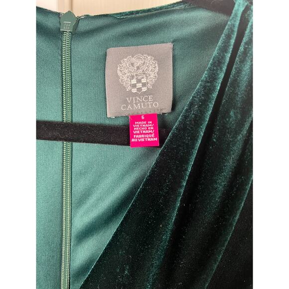Vince Camuto Size 6 Twist Front Long Sleeve Velvet Dress Jewel Green Wicked - Picture 3 of 8